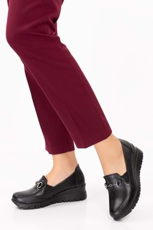 Gondol Kadın Hakiki Deri Anatomik Taban Tokalı Casual Ayakkabı pyt.6210 - Siyah - 37