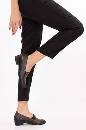 Gondol Hakiki Deri Kısa Topuklu Lastik Detaylı Ayakkabı msa.65 - Haki - 40