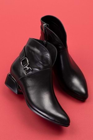 Gondol Kadın Hakiki Deri Toka Detay Orta Boy Topuk Bot Ast.228 - Siyah - 41