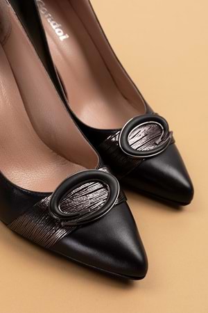 Gondol Kadın Hakiki Deri Stiletto Ayakkabı ast.6201 - Siyah - 40