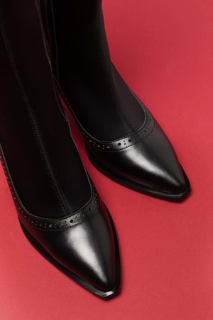 Gondol Kadın Hakiki Deri Üst Kısmı Streçli İnce Topuk Çizme Ast.163 - Siyah - 36