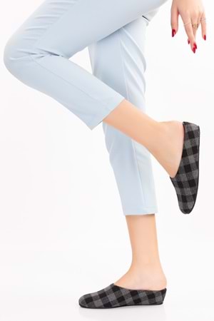 Gondol İçi Deri Ekose Desenli Ev Terliği mik.580 - Siyah - 41