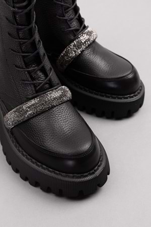 Gondol Kadın Hakiki Deri Kalın Topuklu Hafif Taş Detaylı Şık Bot rg.88222 - Siyah - 37