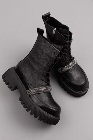 Gondol Kadın Hakiki Deri Kalın Topuklu Hafif Taş Detaylı Şık Bot rg.88222 - Siyah - 37