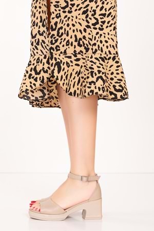 Gondol Kadın Hakiki Deri Şık Topuklu Sandalet ez.5001 - Vizon - 40