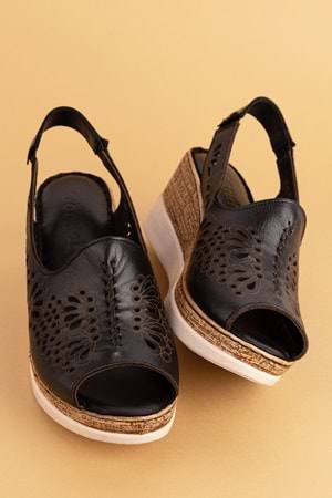 Gondol Hakiki Deri Dolgu Topuklı Yumuşak Taban Rahat Sandalet irm.77 - Siyah - 40