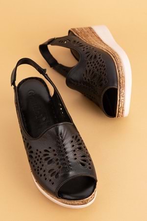 Gondol Hakiki Deri Dolgu Topuklı Yumuşak Taban Rahat Sandalet irm.77 - Siyah - 40