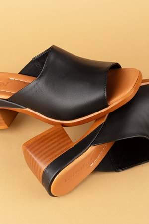 Gondol Kadın Hakiki Deri Orta Topuklu Günlük Şık Terlik iz.12109 - Siyah - 36