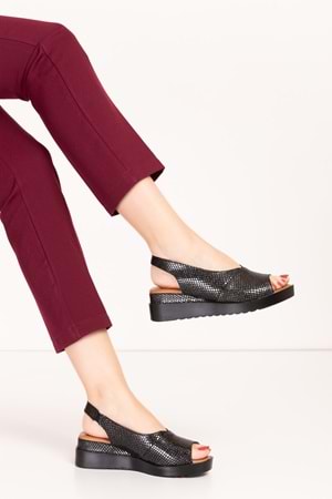 Gondol Hakiki Deri Kısa Topuklu Lazer Kesim Sandalet elnr.365 - Siyah Yılan - 38