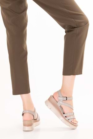 Gondol Kadın Hakiki Deri Platform Topuklu Rahat Günlük Sandalet tlh.1055 - Gri - 36