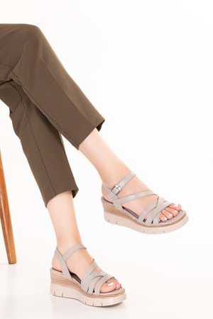 Gondol Kadın Hakiki Deri Platform Topuklu Rahat Günlük Sandalet tlh.1055 - Gri - 40