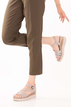 Gondol Kadın Hakiki Deri Platform Topuklu Rahat Günlük Sandalet tlh.1055 - Gri - 40