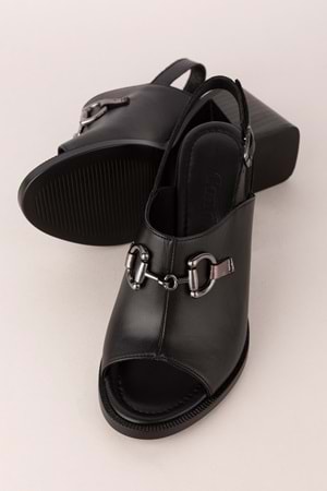 Gondol Kadın Hakiki Deri Topuklu Şık Tokalı Sandalet tlh.655 - Siyah - 36