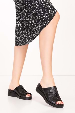 Gondol Hakiki Deri Şık Günlük Terlik elnr.454 - Siyah - 36