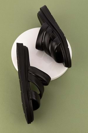 Gondol Kadın Hakiki Deri Rahat Günlük Şık Terlik ayh.45 - Siyah - 41