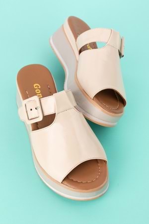 Gondol Kadın Hakiki Deri Platform Tabanlı Renkli Terlik mlk.5224 - Bej Rugan - 39