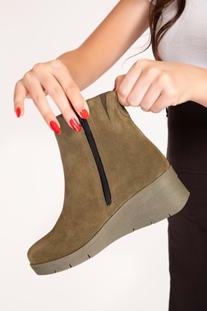 Gondol Kadın Hakiki Deri Kaymaz Taban Dolgu Topuk Bot elnr.5916 - Haki Süet - 38