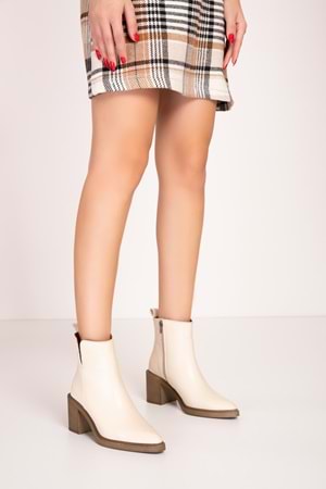 Gondol Kadın Hakiki Deri Kalın Topuklu Bot mnz.24483 - Bej - 40