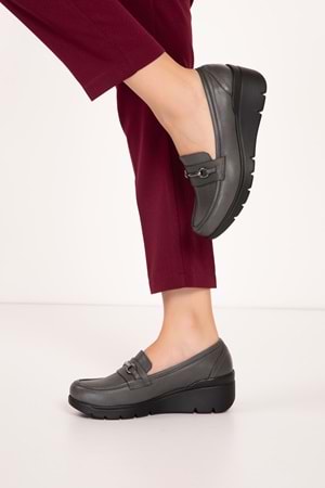 Gondol Hakiki Deri Anatomik Taban Toka Detaylı Rahat Ayakkabı esfa.2086 - Gri - 35