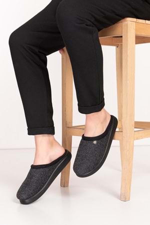 GONDOL İÇİ KÜRKLÜ RAHAT VE HAFİF EV TERLİĞİ EV.216 - Siyah - 44