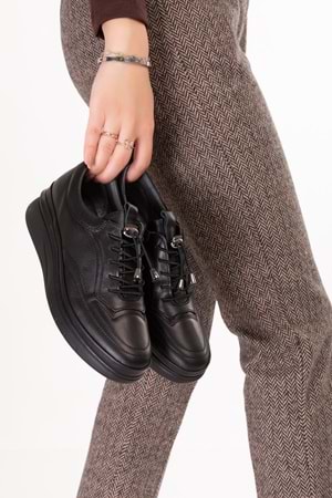 Gondol Hakiki Deri Anatomik Taban Rahat Ayakkabı es.120 - Siyah Cilt - 37