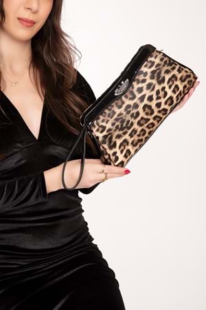 Gondol Kadın Klasik Küçük Portföy Çanta gp.061 - Leopar - TEK EBAT