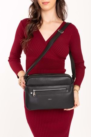 Gondol Kadın Çapraz Sade Şık Günlük Çanta ysm.1682 - Siyah - TEK EBAT