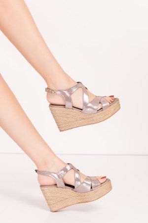 Gondol Kadın Hakiki Deri Dolgu Topuk Platform Sandalet ell.7157 - Vizon - 34