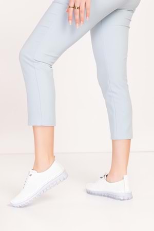 Gondol Hakiki Deri Rahat Esnek Hafif Taban Yazlık Ayakkabı kla.3622 - Beyaz - 39