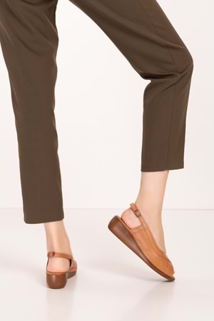 Gondol Hakiki Deri Dolgu Topuklu Rahat Anne Sandalet mlk.5812 - Taba - 40