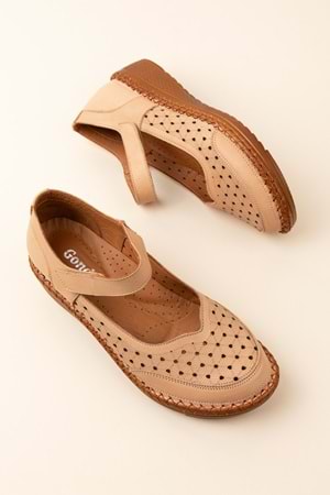 Gondol Kadın Hakiki Deri Önü Kapalı Rahat Sandalet pyt.5100 - Bej - 40