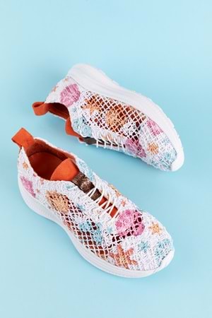 Gondol Kadın İçi Deri Dışı Dantel Hafif Spor Ayakkabı belx.4391 - Beyaz Desen - 37