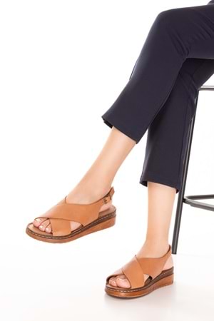Gondol Hakiki Deri Kısa Topuklu Çapraz Sandalet asy.812 - Taba - 41