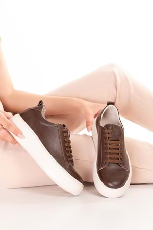 Gondol Hakiki Deri Anatomik Taban Spor Ayakkabı Alessandora - Kahverengi - 38