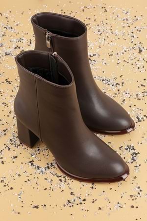 Gondol Kadın Klasik Topuklu Ofis Botu mad.1350 - Kahverengi - 38