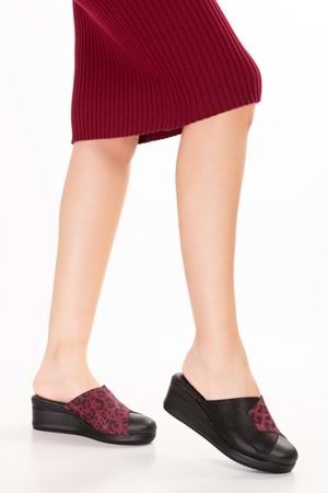 Gondol Kadın Hakiki Deri Dolgu Topuk Leopar Detaylı Sabo Terlik özl.81 - Bordo Leopar - 38