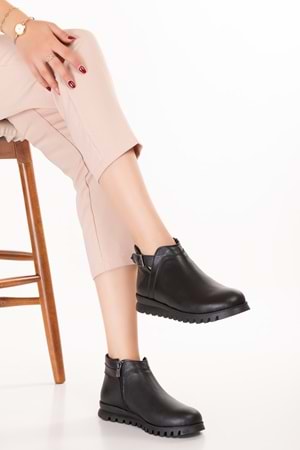 Gondol Hakiki Deri Kaymaz Taban Rahat Günlük Şık Bot mlk.3601 - Siyah - 36