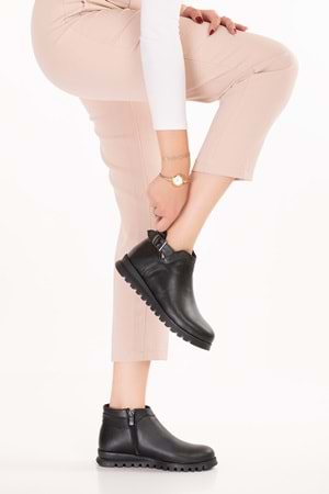 Gondol Hakiki Deri Kaymaz Taban Rahat Günlük Şık Bot mlk.3601 - Siyah - 36