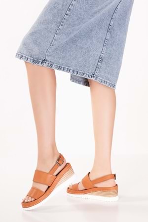 Gondol Hakiki Deri Günlük Rahat Yumuşak Tabanlı Sandalet erp.220 - Taba - 36