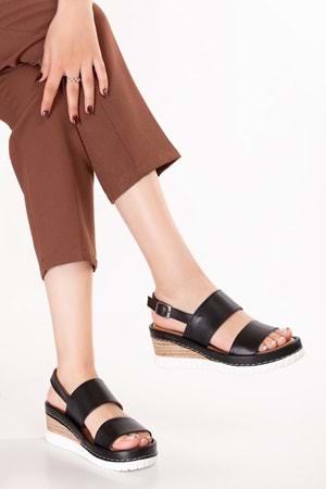 Gondol Hakiki Deri Günlük Rahat Yumuşak Tabanlı Sandalet erp.220 - Siyah - 41