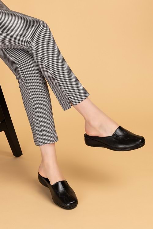 Gondol Hakiki Deri Ev Terliği Siyah 40 ÖZL.324