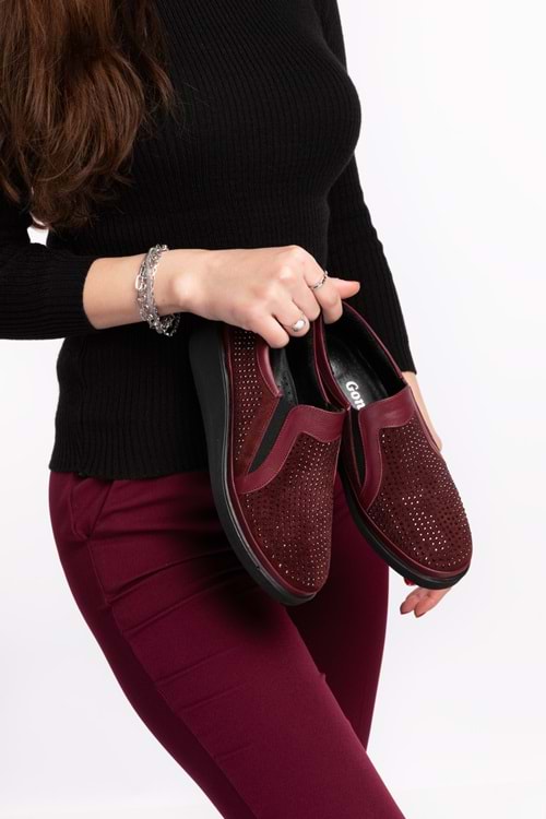 Gondol Hakiki Deri Anatomik Taban Taş Detaylı Ayakkabı gndl.19570 - Bordo - 36