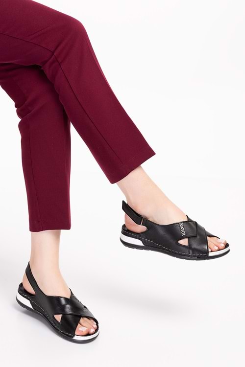 Gondol Kadın Hakiki Deri Anatomik Taban Sandalet iz.4605 - Siyah - 36