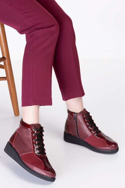 Gondol Hakiki Deri Anatomik Taban Kemik Çıkıntısına Özel Bot ert.3870 - Bordo - 37