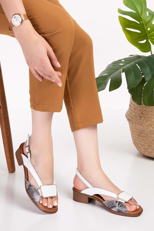 Gondol Hakiki Deri Kısa Topuklu Toka Detay Şık Sandalet iz.6020 - Beyaz Yılan - 36