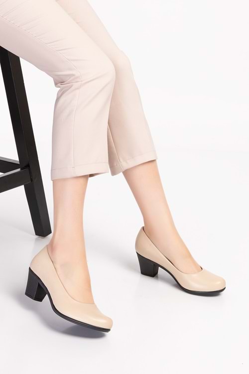 Gondol Hakiki Deri Klasik Orta Boy Topuklu Ayakkabı Vdt.200 - Bej - 42