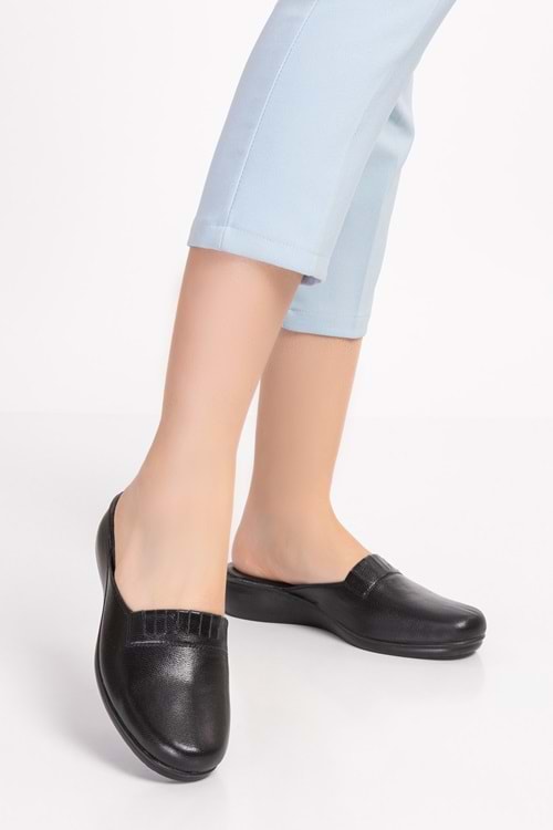 Gondol Kadın İçi Dışı Hakiki Deri Şık Ev Terliği Özl.960 - Siyah Cilt - 36