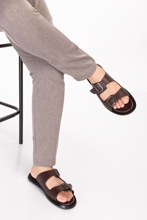 Gondol Erkek Hakiki Deri Günlük Klasik Tokalı Terlik esm.610 - Kahverengi - 40