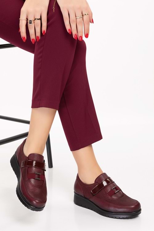 Gondol Hakiki Deri Anatomik Taban Rahat Lastik Bağcıklı Ayakkabı elnr.5805 - Bordo - 40