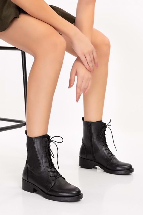 Gondol Hakiki Deri Günlük Hafif Taban Bot ell.7024 - Siyah - 40